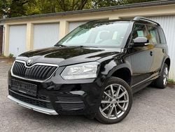 Schwarz Gebraucht 2015 Skoda Yeti SUV | 7.990 € (Superpreis)