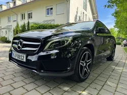 Schwarz Gebraucht 2015 Mercedes GLA220 AMG line SUV | 21.500 € (Fairer Preis)