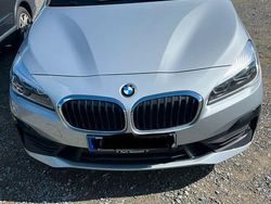 Silber Gebraucht 2021 BMW 220 Gran Tourer Sport Line Van / Kleinbus | 22.900 € (Fairer Preis)