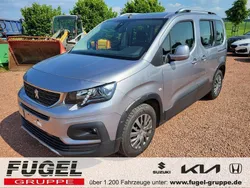 Grau Gebraucht 2021 Peugeot Rifter Allure Van / Kleinbus | 18.499 € (Guter Preis)
