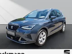 Grau Gebraucht 2022 Seat Arona FR SUV | 20.490 € (Fairer Preis)