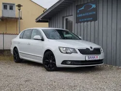 Weiß Gebraucht 2015 Skoda Superb Elegance Limousine | 14.950 € (Guter Preis)