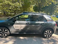 Grau Gebraucht 2015 Citroën C4 Cactus Shine Edition Kleinwagen | 8.999 € (Etwas zu teuer)