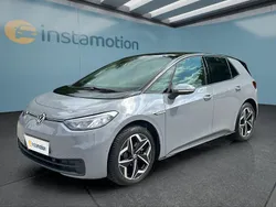 Grau Gebraucht 2023 VW ID.3 Pro Kleinwagen | 26.399 € (Guter Preis)