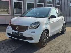 Schwarz Gebraucht 2015 Smart ForFour Kleinwagen | 7.499 € (Etwas zu teuer)