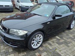 Schwarz Gebraucht 2008 BMW 118 Cabriolet Advantage Cabrio | 4.000 € (Etwas zu teuer)