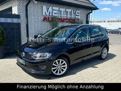 Schwarz Gebraucht 2014 VW Golf Sportsvan Highline Van / Kleinbus | 13.790 € (Fairer Preis)