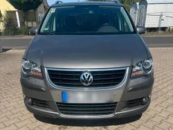 Braun Gebraucht 2007 VW Touran Cross Van / Kleinbus | 2.990 € (Fairer Preis)