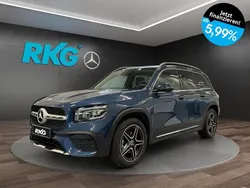 Blau Gebraucht 2023 Mercedes GLB200 AMG SUV | 38.900 € (Fairer Preis)