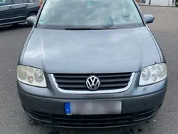 Grau Gebraucht 2003 VW Touran Van / Kleinbus | 1.200 € (Guter Preis)