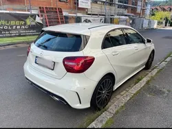 Weiß Gebraucht 2018 Mercedes A180 AMG line Limousine | 16.500 € (Fairer Preis)