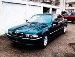 Grün Gebraucht 2000 BMW 728 Limousine | 7.000 € (Fairer Preis)