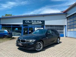 Saphirschwarz Gebraucht 2023 BMW 320 Kombi | 26.990 € (Guter Preis)