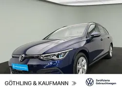 Blau Gebraucht 2023 VW Golf VIII Life Kombi | 23.480 € (Fairer Preis)