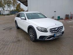 Weiß Gebraucht 2020 Mercedes E400 Limousine | 35.900 € (Fairer Preis)
