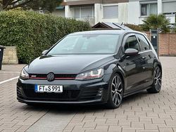 Grau Gebraucht 2014 VW Golf GTI Limousine | 18.500 € (Fairer Preis)