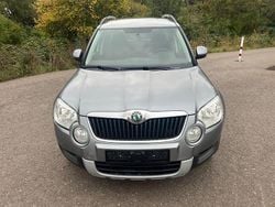 Grau Gebraucht 2012 Skoda Yeti SUV | 6.700 € (Guter Preis)