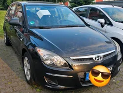 Schwarz Gebraucht 2009 Hyundai i30 Classic Limousine | 4.000 € (Fairer Preis)