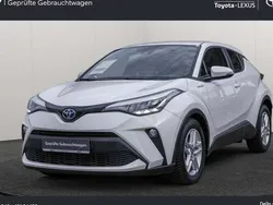 Weiß Gebraucht 2022 Toyota C-HR SUV | 21.990 € (Fairer Preis)