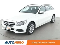 Weiß Gebraucht 2015 Mercedes C180 Kombi | 17.750 € (Fairer Preis)