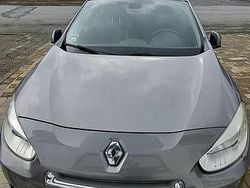 Grau Gebraucht 2011 Renault Fluence Limousine | 3.500 €