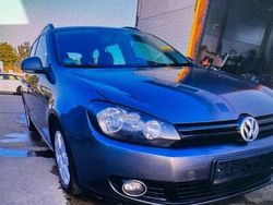 Grau Gebraucht 2010 VW Golf VI Kombi | 3.400 € (Guter Preis)