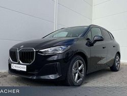 Saphirschwarz metallic Neu 2025 BMW 218 Active Tourer Sport Line Van / Kleinbus | 36.790 €