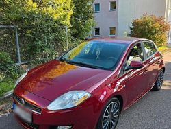 Rot Gebraucht 2007 Fiat Bravo Kleinwagen | 2.500 € (Fairer Preis)
