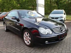 Blau Gebraucht 2004 Mercedes CLK200 Elegance Coupé | 7.690 € (Fairer Preis)