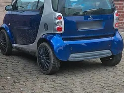 Blau Gebraucht 2002 Smart ForTwo Coupé Coupé | 550 €