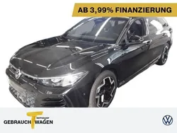 Schwarz Gebraucht 2024 VW Passat R-line Kombi | 48.770 €