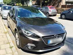 Braun Gebraucht 2013 Mazda 3 Sports-Line Limousine | 9.900 € (Fairer Preis)