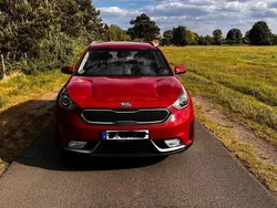 Rot Gebraucht 2017 Kia Niro SUV | 14.000 € (Fairer Preis)