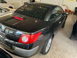 Schwarz Gebraucht 2005 Renault Mégane Cabriolet Privilege Cabrio | 1.850 € (Fairer Preis)