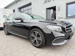 Schwarz Gebraucht 2019 Mercedes E200 Avantgarde Kombi | 17.950 € (Superpreis)