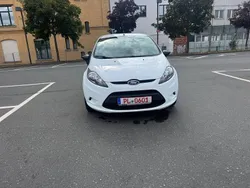 Weiß Gebraucht 2012 Ford Fiesta Ambiente Kleinwagen | 2.999 € (Guter Preis)