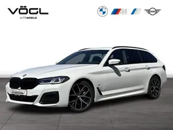 Weiß Gebraucht 2022 BMW 540 Efficient Dynamics Kombi | 51.380 € (Fairer Preis)