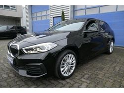 Schwarz Gebraucht 2022 BMW 120 Advantage Kleinwagen | 24.849 € (Fairer Preis)