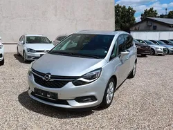 Argonsilber Gebraucht 2018 Opel Zafira Innovation Van / Kleinbus | 12.890 € (Etwas zu teuer)