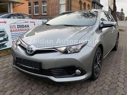 Grau Gebraucht 2017 Toyota Auris Hybrid Edition-S Limousine | 14.599 € (Guter Preis)