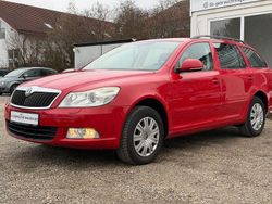 Rot Gebraucht 2009 Skoda Octavia Ambiente Kombi | 10.900 € (Teuer)