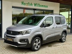 Grau Gebraucht 2023 Peugeot Rifter Allure Van / Kleinbus | 20.000 € (Guter Preis)