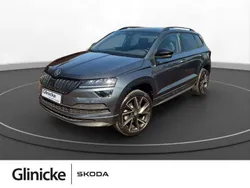 Quarzgrau metallic Gebraucht 2022 Skoda Karoq SportLine SUV | 29.970 € (Fairer Preis)