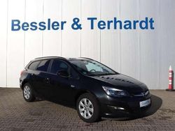 Karbonschw graphitschw midnigh Gebraucht 2015 Opel Astra Style Kombi | 7.990 € (Fairer Preis)