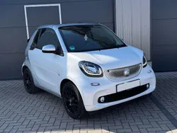 Weiß Gebraucht 2016 Smart ForTwo Cabrio Cabrio | 7.990 € (Fairer Preis)
