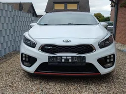 Weiß Gebraucht 2018 Kia ProCeed GT-Track Kleinwagen | 12.500 € (Guter Preis)
