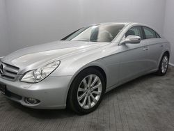 Silber Gebraucht 2009 Mercedes CLS280 Limousine | 6.999 €