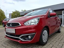 Amarena rot Gebraucht 2016 Mitsubishi Space Star Diamant Edition Limousine | 7.950 € (Etwas zu teuer)