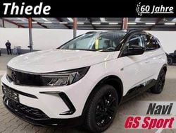 Schneeweiß Gebraucht 2024 Opel Grandland X Sport SUV | 21.850 € (Superpreis)
