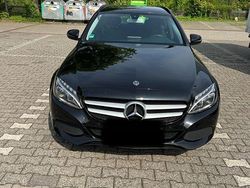 Schwarz Gebraucht 2017 Mercedes 220 Kombi | 11.500 € (Superpreis)